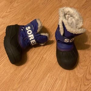 Sorel size 12 girls snow boots